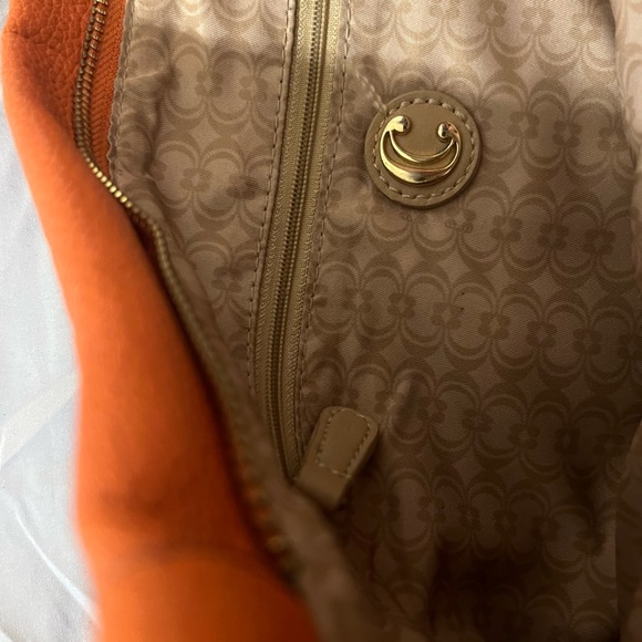 Hand bag - Picture 3 of 5